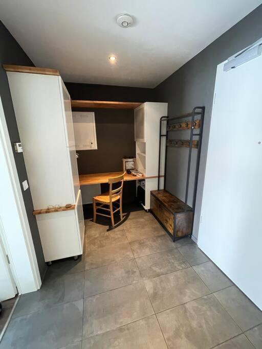Appartement Feucht -Bhf 5 Min - Naehe Messe Zewnętrze zdjęcie