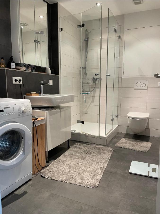 Appartement Feucht -Bhf 5 Min - Naehe Messe Zewnętrze zdjęcie