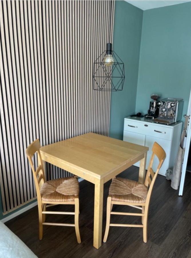 Appartement Feucht -Bhf 5 Min - Naehe Messe Zewnętrze zdjęcie